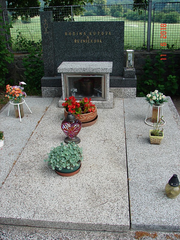 České hřbitovy